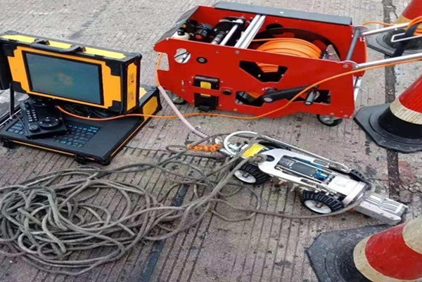 鄯善CCTV管道检测机器人